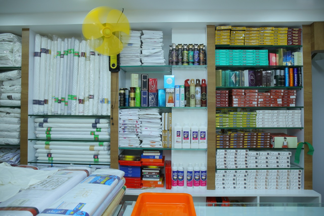 DRESS THE WHITE CHEMMAD